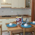 Family-friendly Poolside Tranquility Daire Bibione